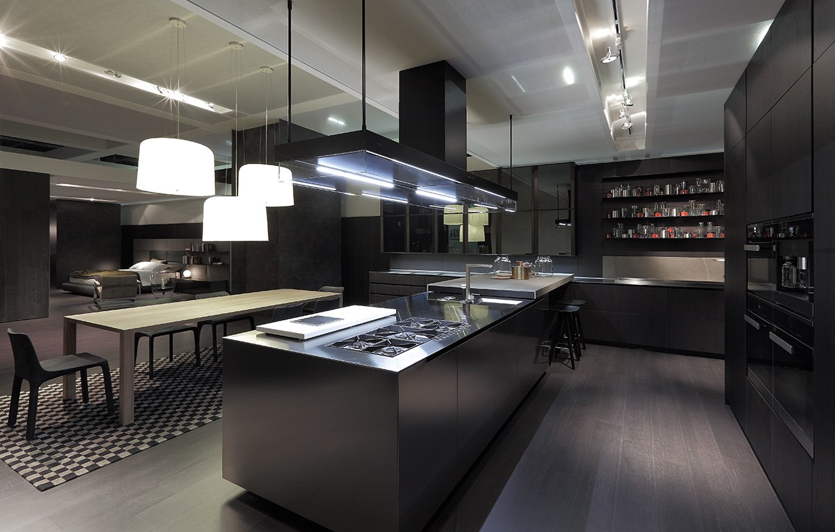 Poliform | Varenna collections presented at IMM