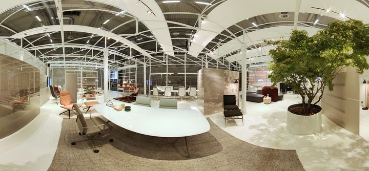 Versatility Lightness Interaction Alias Office