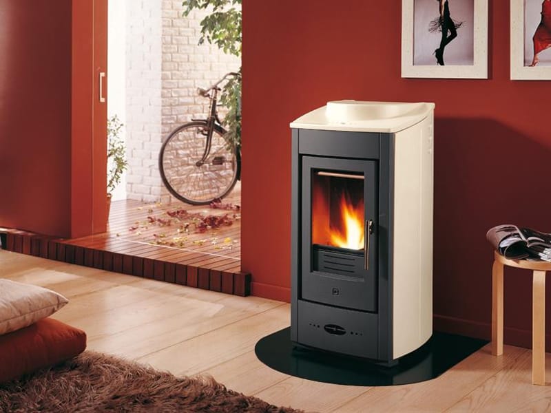 P950 Pellet stove by Piazzetta