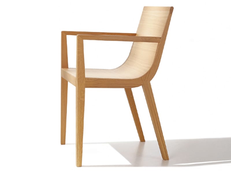 RDL Chair with armrests by Andreu World design Lievore Altherr Molina