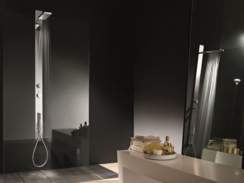 Wallmounted multifunction shower panel ACQUATONICA by Fantini