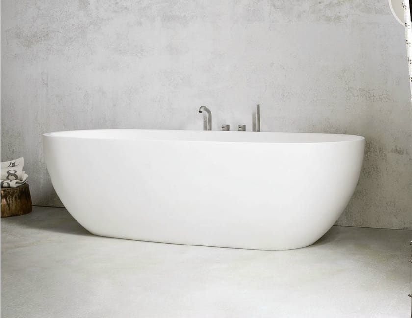 HOLE Oval bathtub by Rexa Design design Susanna Mandelli