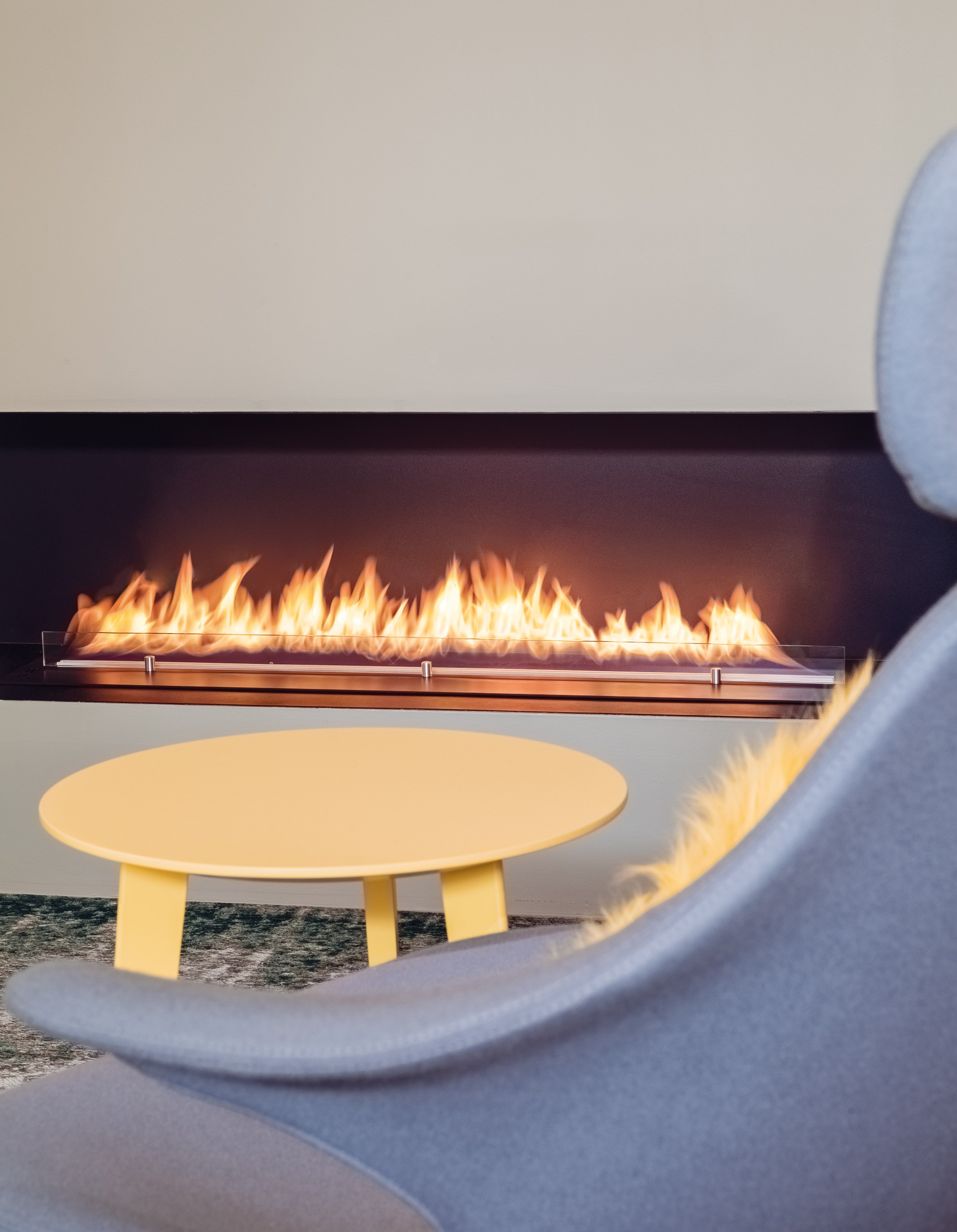 Smart fireplace insert with external fuel tank FIRE LINE AUTOMATIC XT