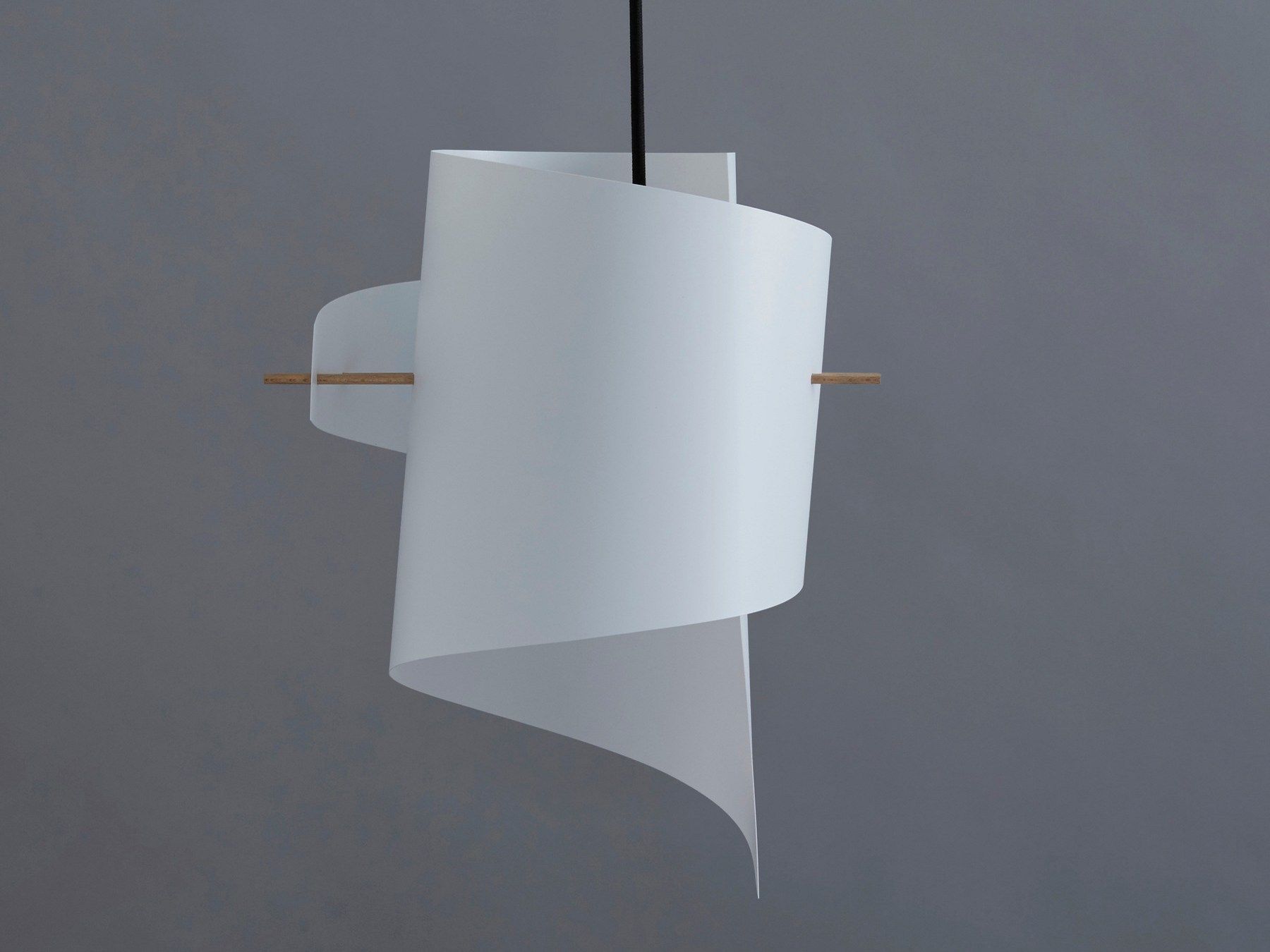 LED handmade plastic pendant lamp ML01 PLASTIC WHITE by moijn design