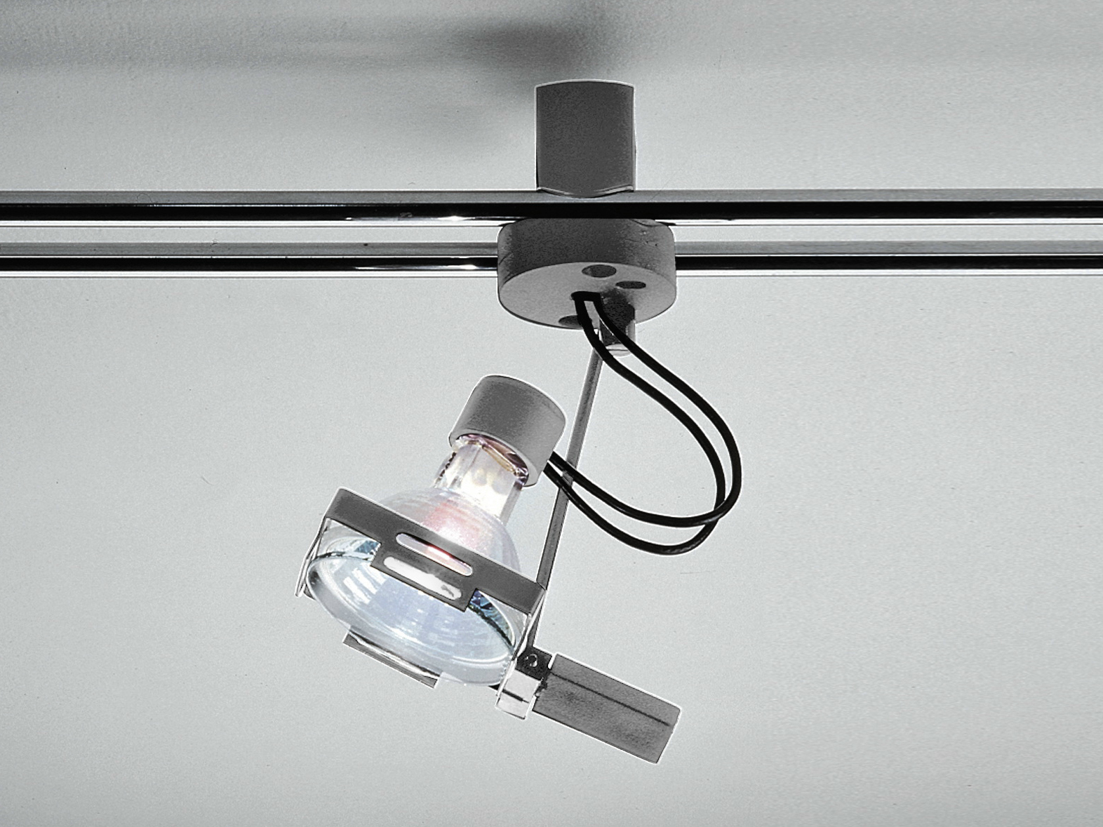 Reemplazar el techo halogenos catalogo