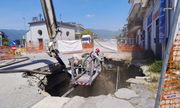 Si apre una voragine sotto la strada, l’intervento di Uretek a Napoli
