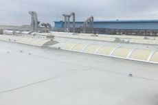 Riparare una copertura industriale che perde acqua con le resine professionali 