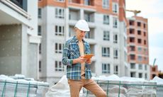 Interventi urgenti in condominio, l’amministratore può bypassare l’assemblea?