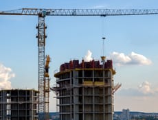 Crisi edilizia a Milano, proposta mini-sanzione con sanatoria