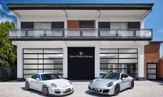 Hörmann firma la nuova sede  di Sport Classic Garage