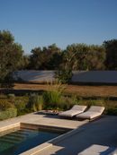 Divani e tavolino Unduetre, design Meda Quinconces - Ph. Alberto Strada