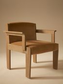 Preview MDW 2026 - Collection Particulière, GIL low chair, Design Christophe Delcourt - Ph. Grégoire Alexandre