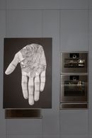 'Punti di contatto - Restiamo in ascolto', la mostra di Betty Salluce allo showroom Gaggenaudi Milano