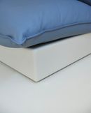 Plumea armchair - photo Frank Stelitano