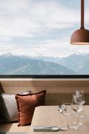 Cubus Restaurant - Interior Design by biquadra - Architectural project by Roland Baldi - Photo by Tobias Kaser