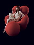 Abito - Salone del Mobile.Milano 2026 - MODA LAURA APONTE 1967, DESIGN UP, GAETANO PESCE, B&B ITALIA, 1969- photo Roberto Palomba