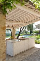 Project by Paul Konstant - Interior design by Margot Stone Bowen - Photo by Davide Dainelli