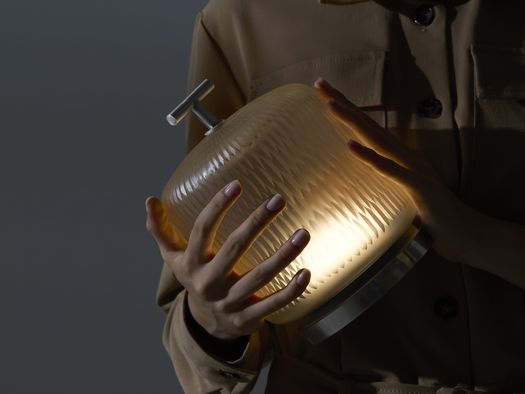 Scilla Portable Lamp - photo Sara Magni