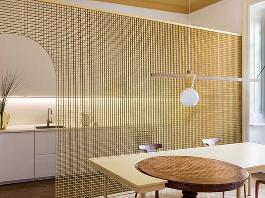 TRASPARENZE DOMESTICHE NEL CUORE LIBERTY DI MILANO