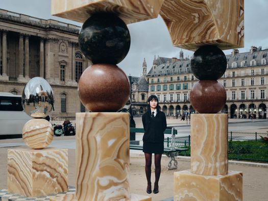 Pilar Zeta - Mirror Gate II - Place du Louvre - photo Christophe Coenon 
