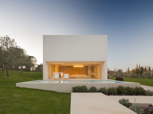 Progetto NIU, modello N230 - Ph. Fernando Guerra