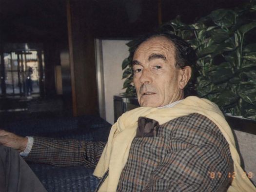 Ritratto di Vico Magistretti a Tokyo, metà anni ‘80