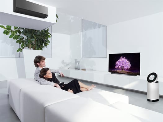 Cresce la passione degli italiani per la Smart Home: 1 su 2 la preferisce a una casa più grande