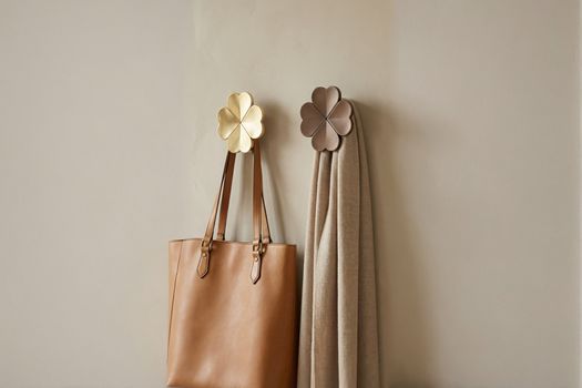 Lucky, appendiabito Ghidini1961, design Richard Hutten