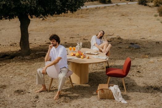 Arredi Mobitec al Fuorisalone 2026 - Tavolo Olea