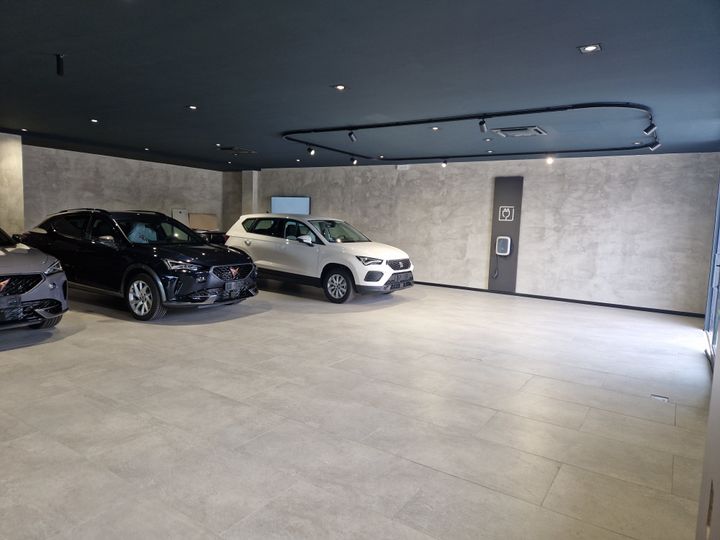 I consigli di mpm per applicare lo spatolato epossidico nei colori giusti