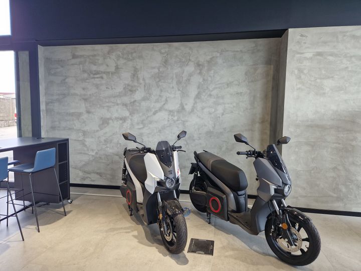 I consigli di mpm per applicare lo spatolato epossidico nei colori giusti