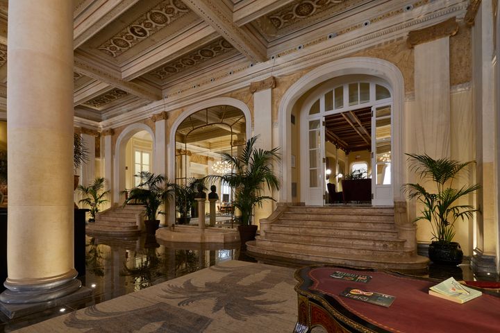 Dierre firma le porte del Grand Hotel et Des Palmes di Palermo