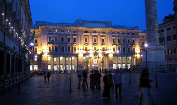 Superbonus fino al 2023 e stop al bonus facciate, cambiano le detrazioni sulla casa