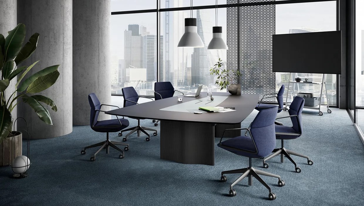 Aménager avec des tables de réunion