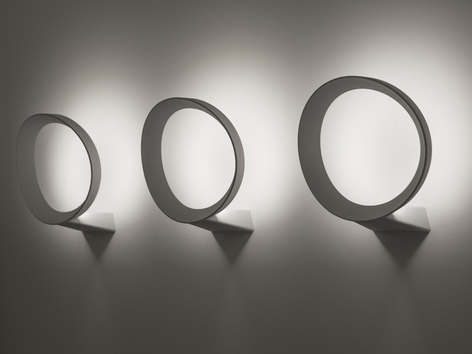 Led+O. Anello luminoso