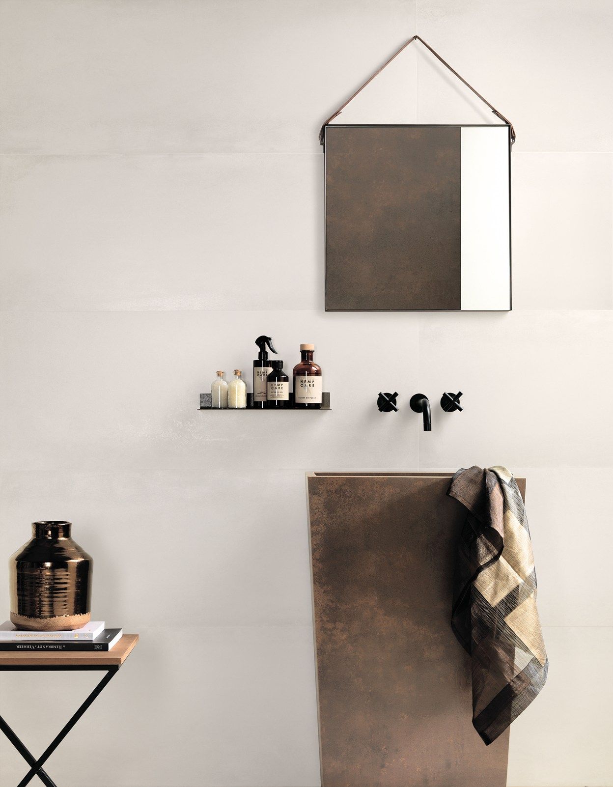 Metaline Wall. HighEnergy Wall Surfaces