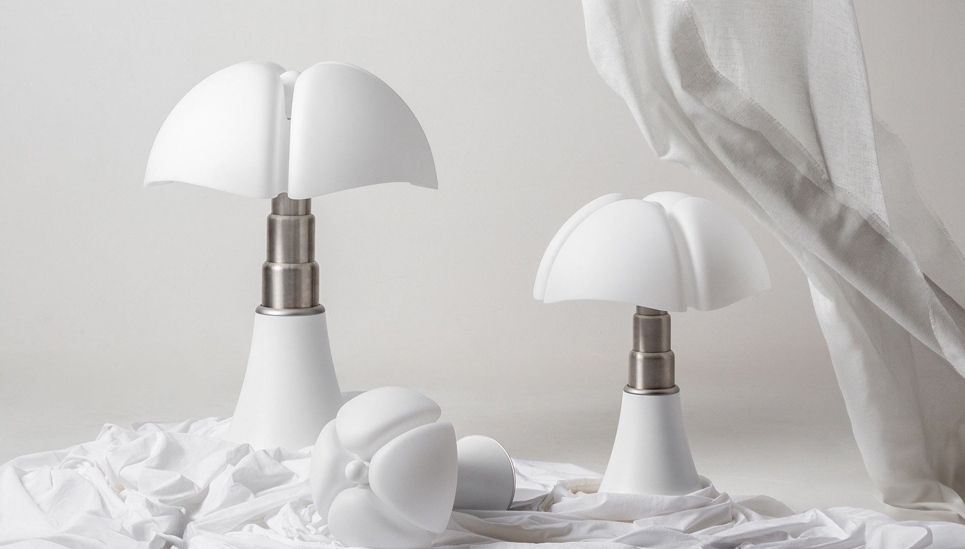 White matt finish for the Pipistrello lamp by Martinelli Luce