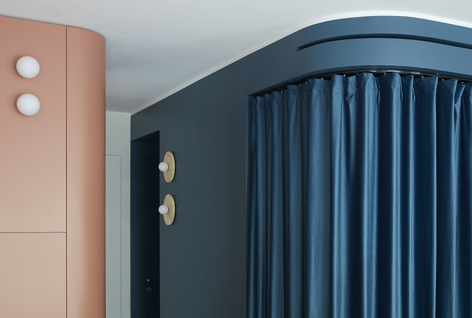 Curtain trends 2026: the latest interior drapery news | Archiproducts