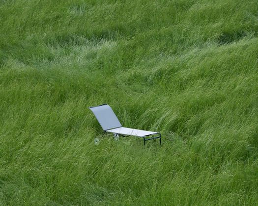Travelling Shots Capture the Timeless Charm of the Green Sun Lounger by Alias