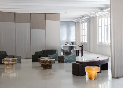 Fluid Re-Collection: Linde Freya Tangelder and Cassina