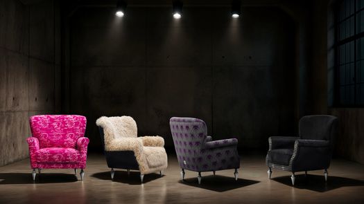John Richmond e Formitalia: The Professor Chair tra moda e arredo