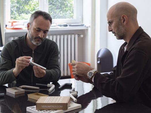 Equilibrio tra identità e misura: le maniglie di Studio Klass