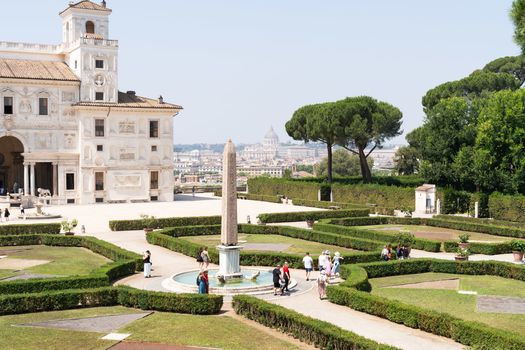 Tréca Paris bringt maßgeschneiderten Komfort in die Villa Medici