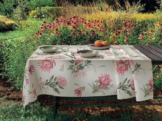 La tavola si tinge con i colori della primavera