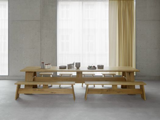 David Chipperfield firma la nuova collezione e15