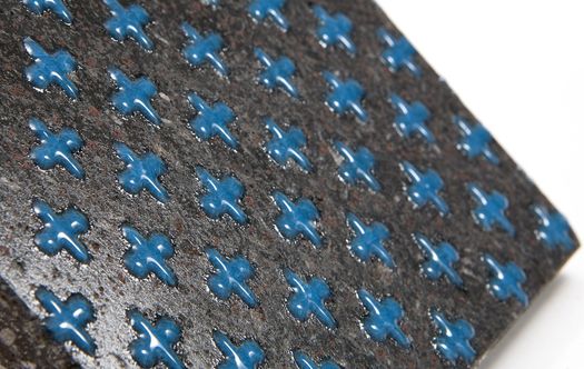 La pietra lavica maiolicata diventa ‘luminescente’