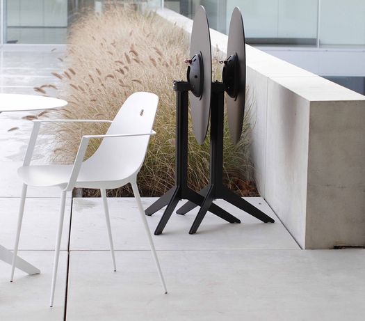 Collins, a reinterpretation of Parisian bistro table