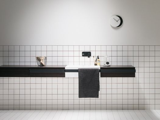 Lavabi e contenitori sospesi e modulari