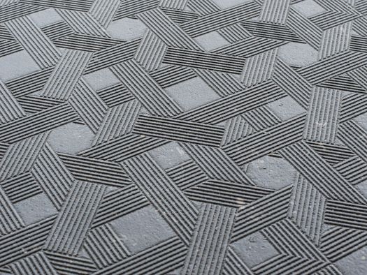 Micro-engraving on marble and stone