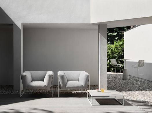 Outdoor MDF Italia: sintesi tra stile e funzionalità